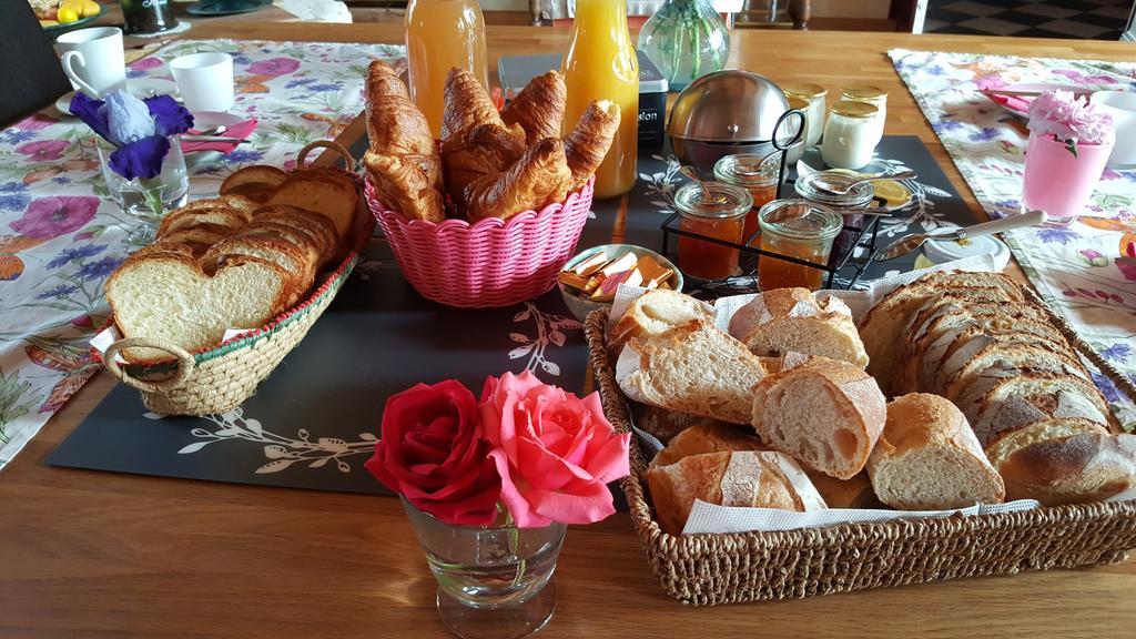 Bed and Breakfast Le Logis De La Poupeliere Vouhé Zewnętrze zdjęcie